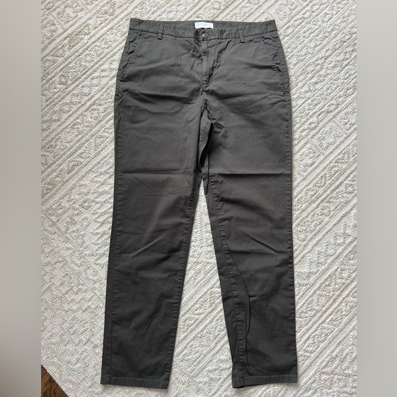Everlane Men's Charcoal Chinos - Picture 4 of 6